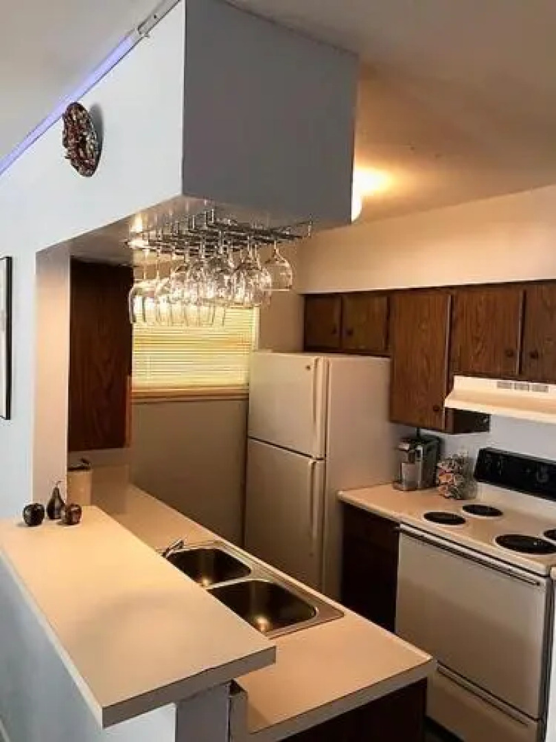 Modern Beach 106bh Condo