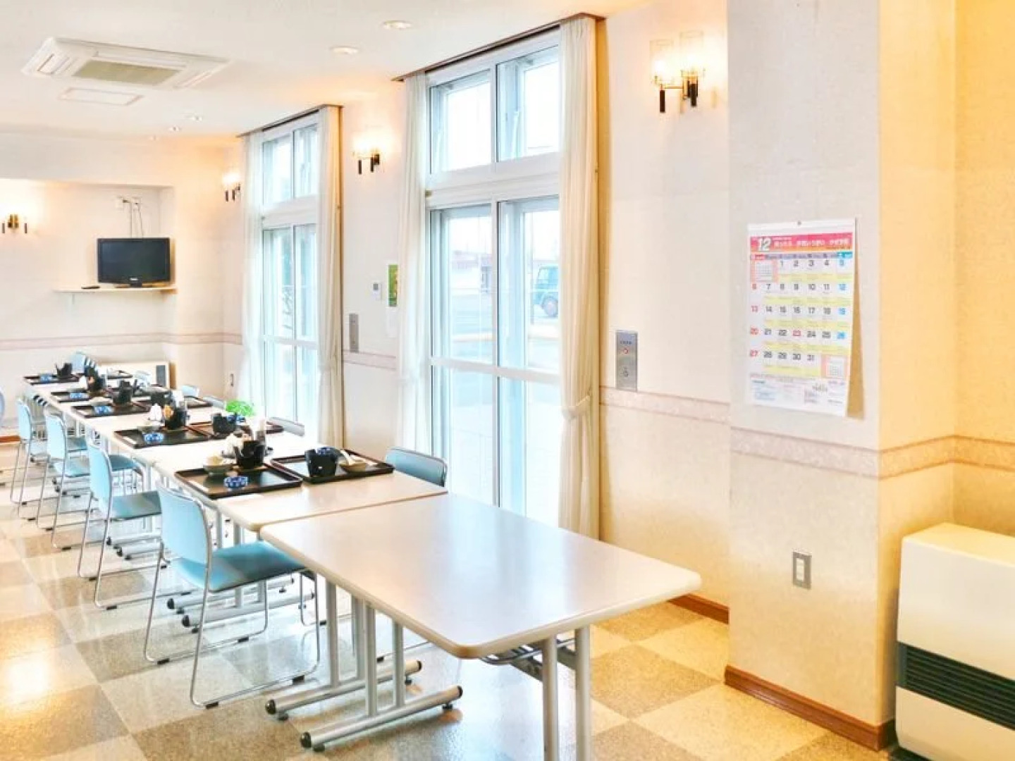 Lake Saroma Hotel Lake Palace