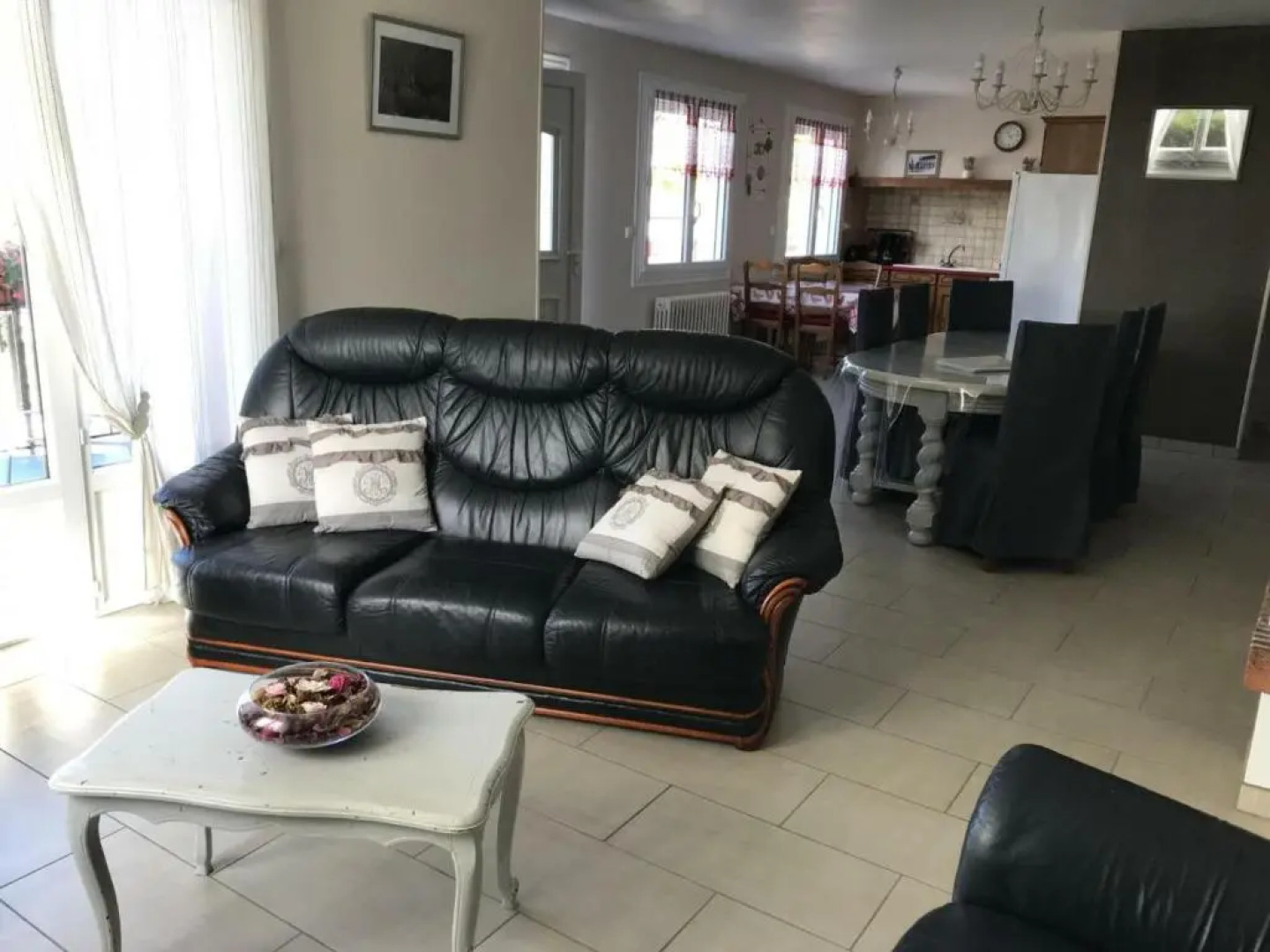 Gîte Dhuizon, 4 pièces, 6 personnes - FR-1-491-204