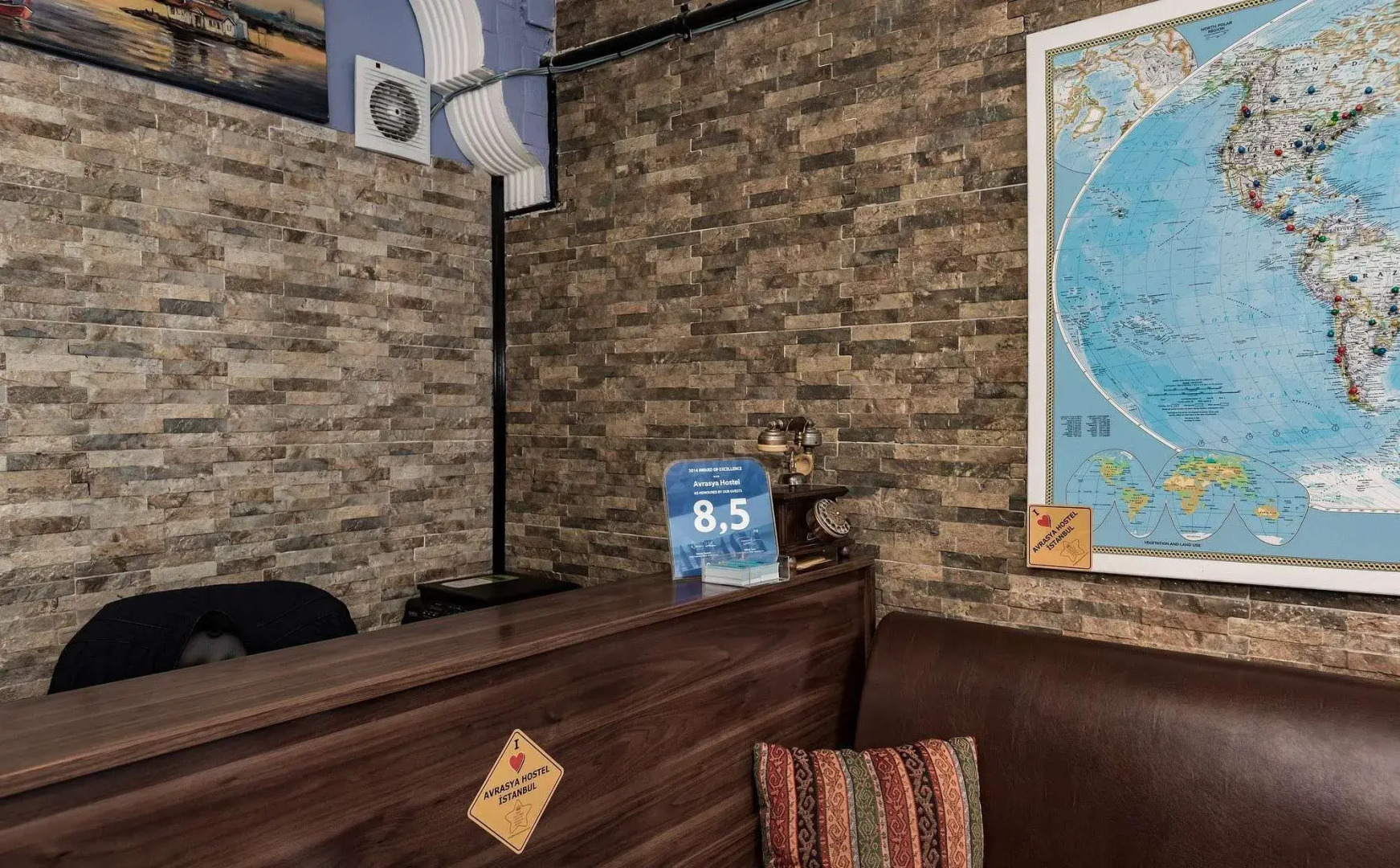 Avrasya Hostel