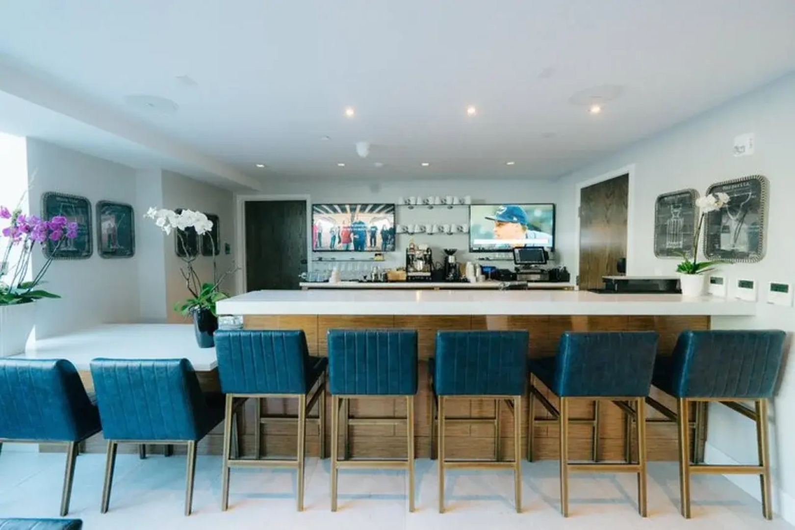 H2O Hermosa Beach Hotel