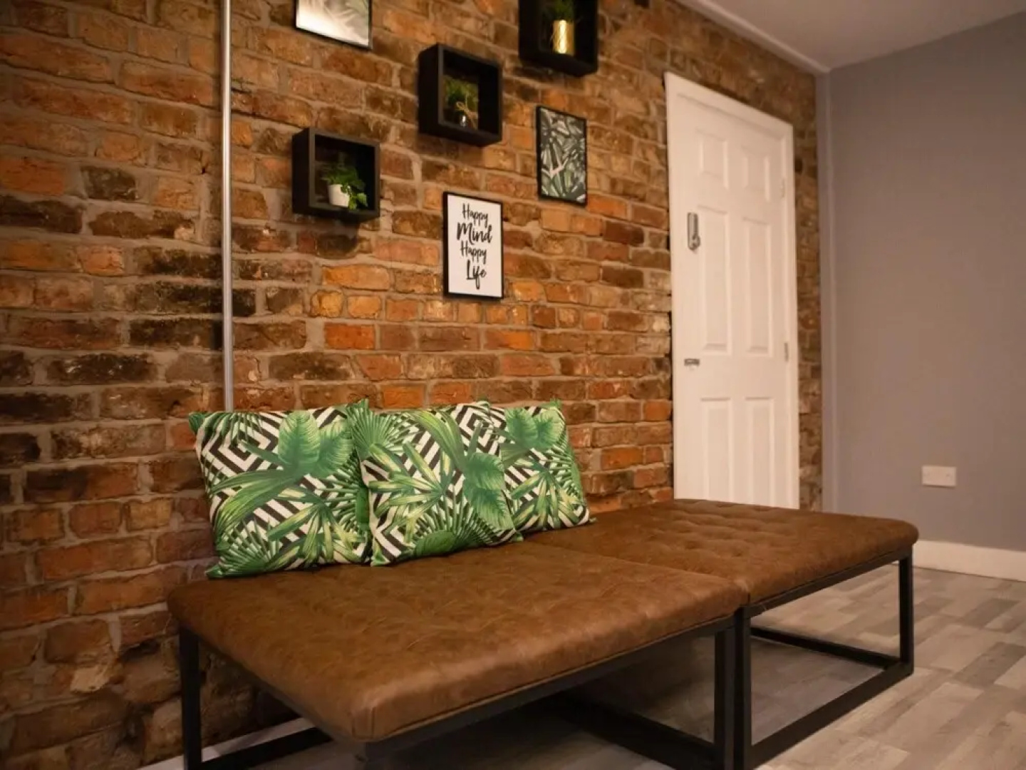 The Cavern Apartment Liver House