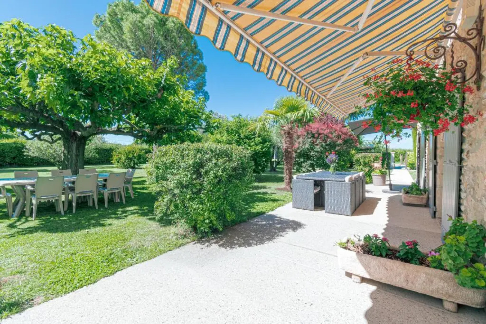 Mas de l'Olivier - Enclave des Papes - Visan - 8 couchages