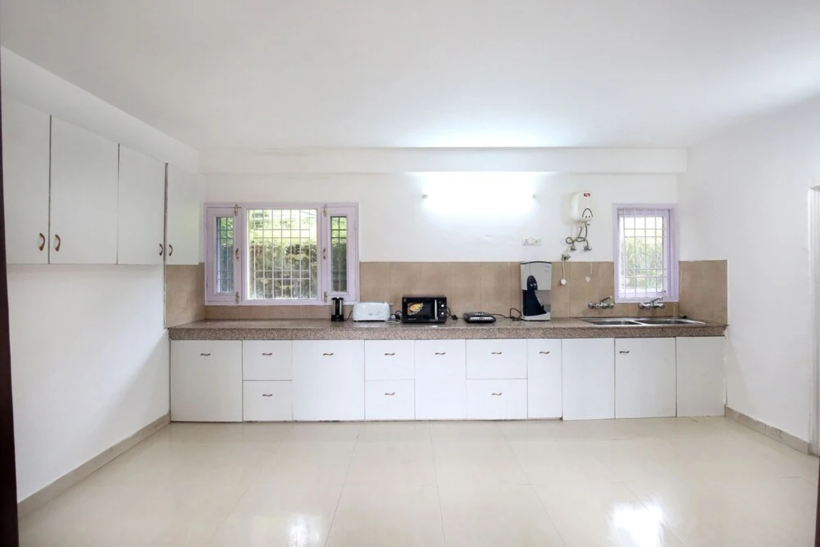 OYO 9347 Home Hill View Apple Orchid 2BHK Villa Fagu