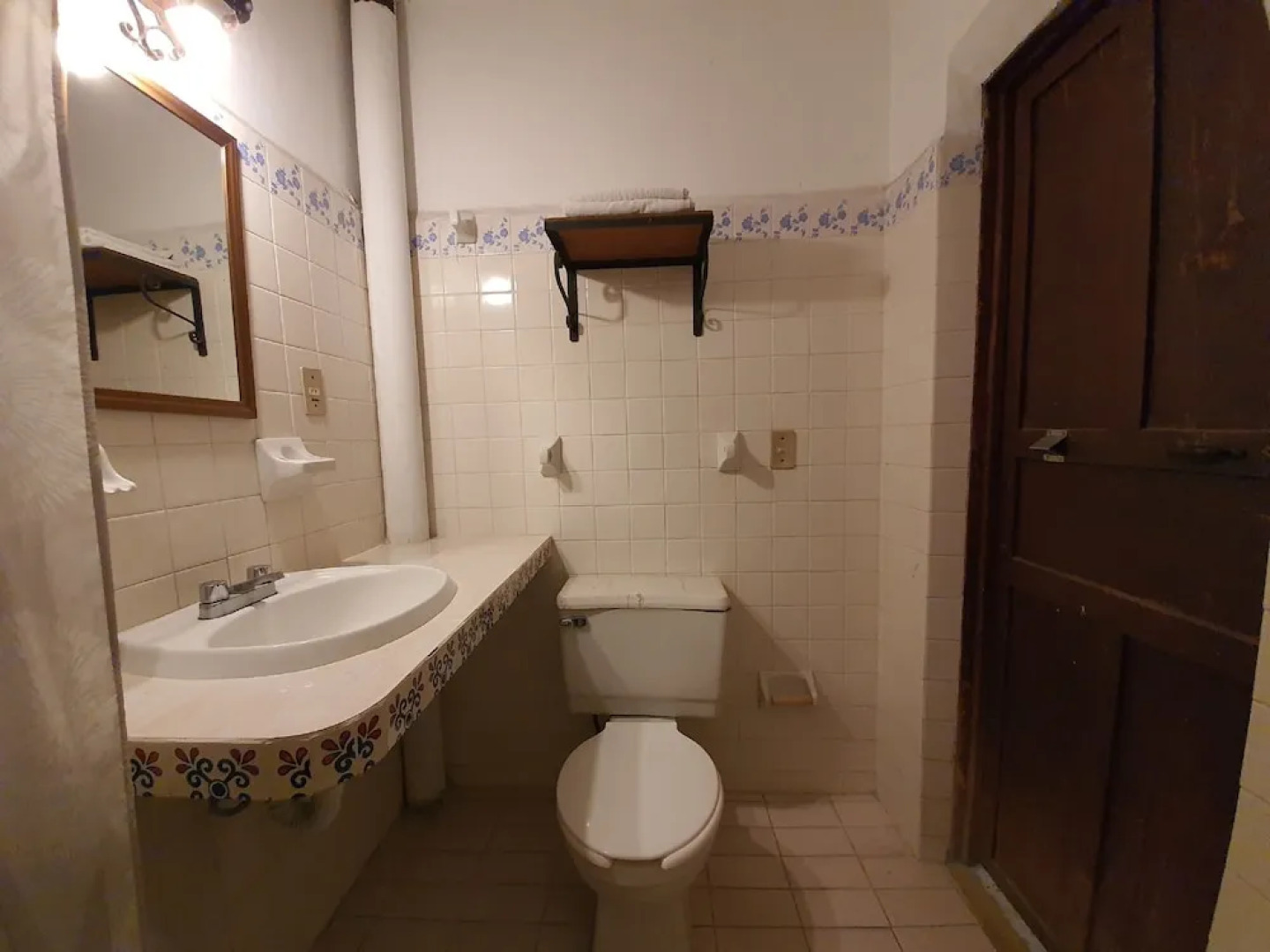 Hotel Colonial Restaurante & Bar