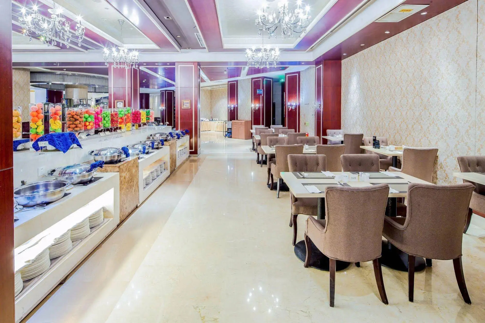 Fengyan Jianguo Hotel