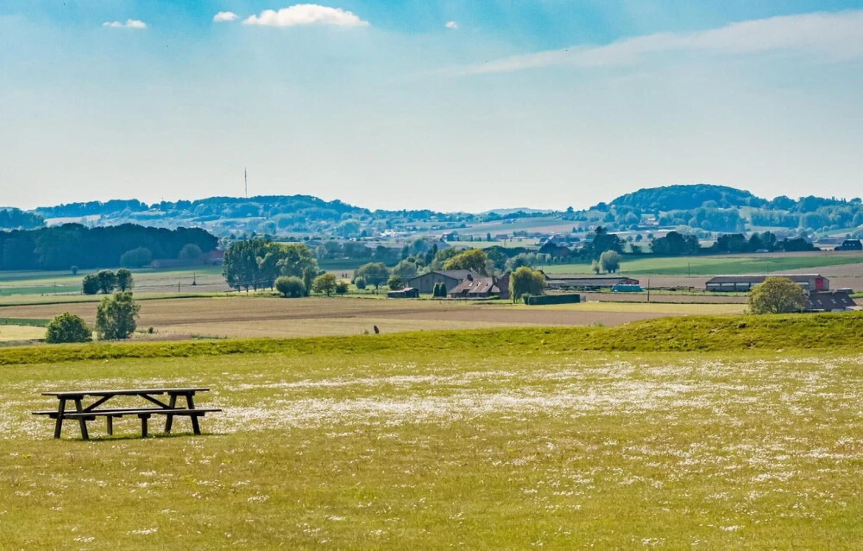 Amazing Home in Wijtschate With 3 Bedrooms and Wifi