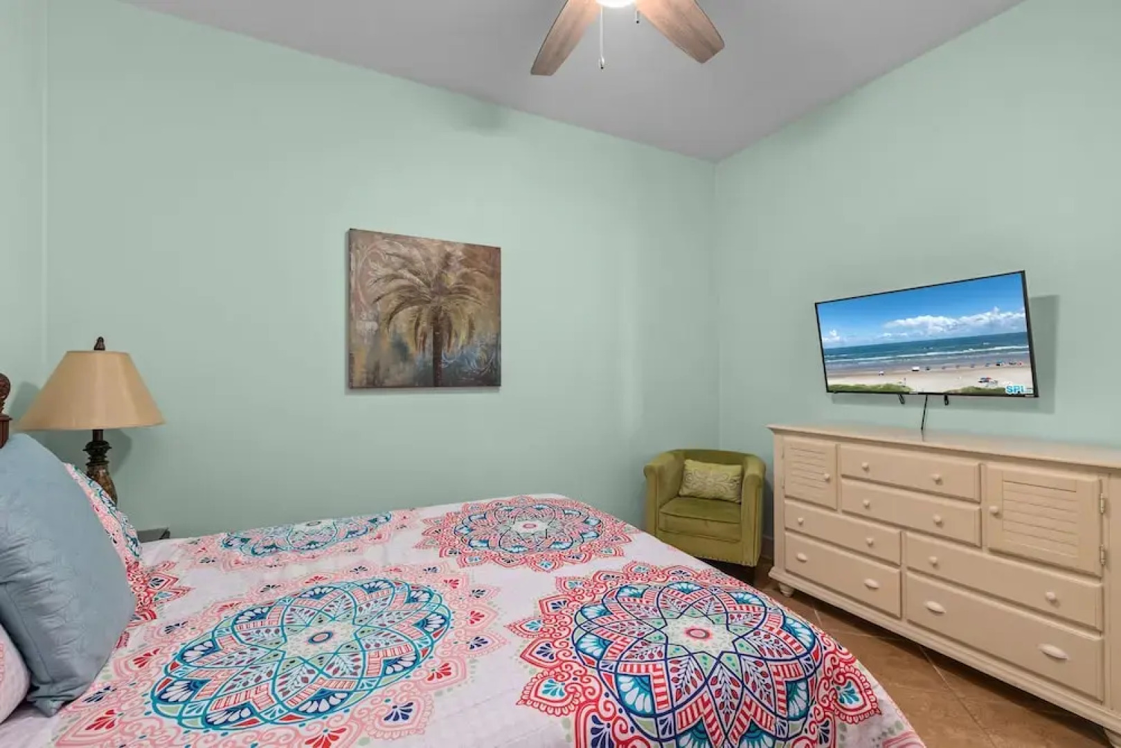 Sapphire Condo & Spa Unit # 406 3 Bedroom Condo