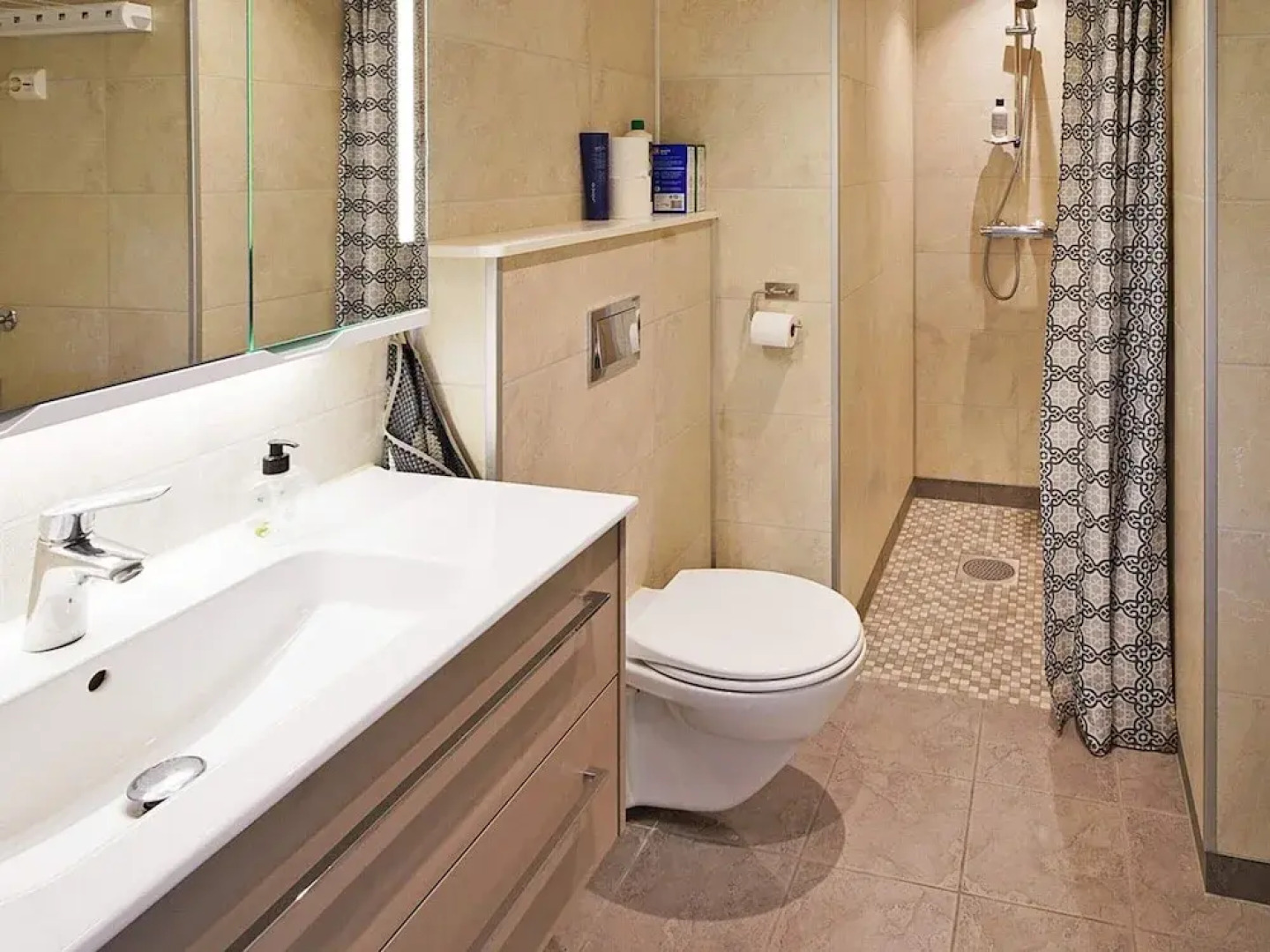 8 Person Holiday Home in Aram