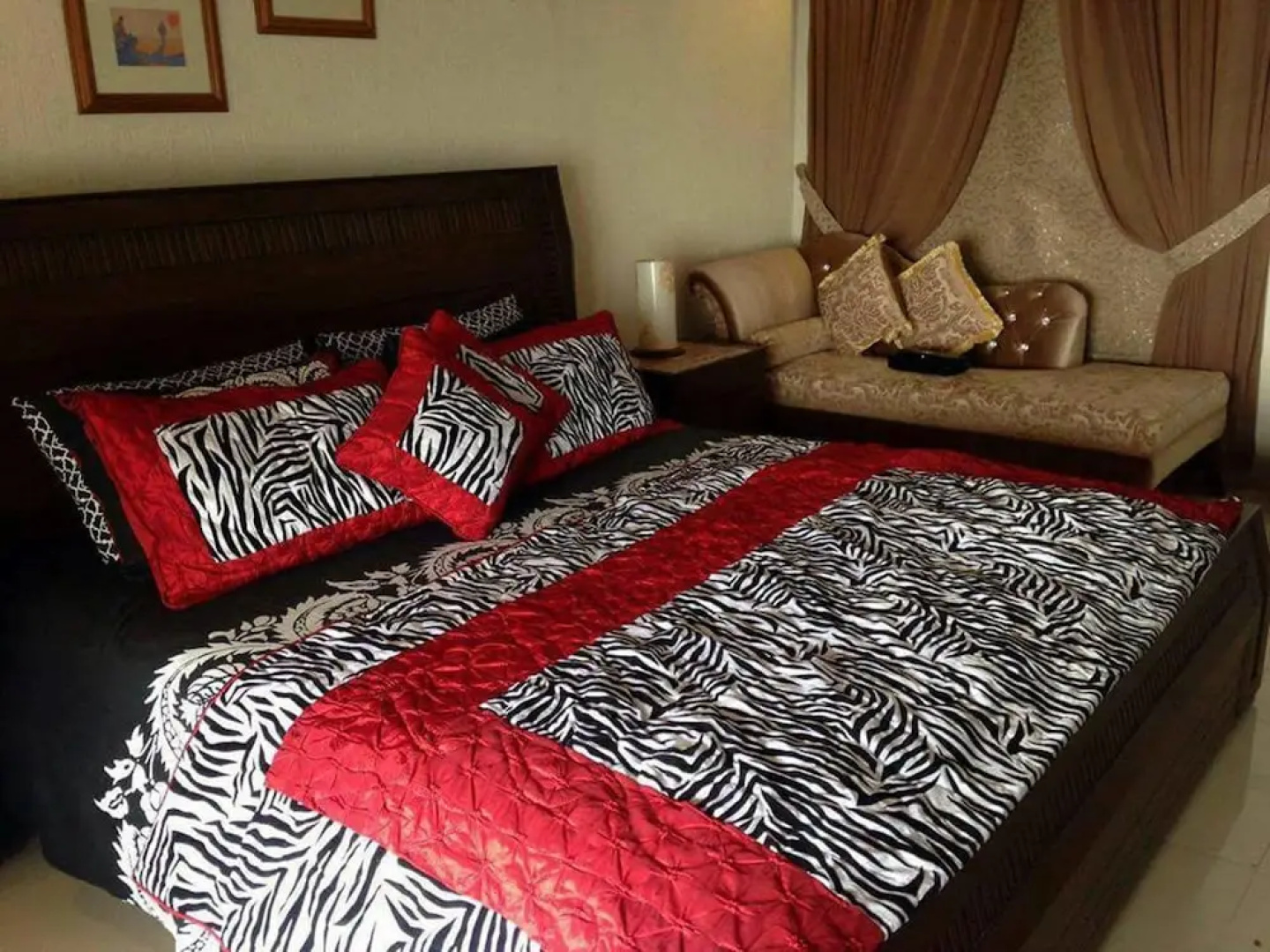 Bhurban Continental Golden Suite