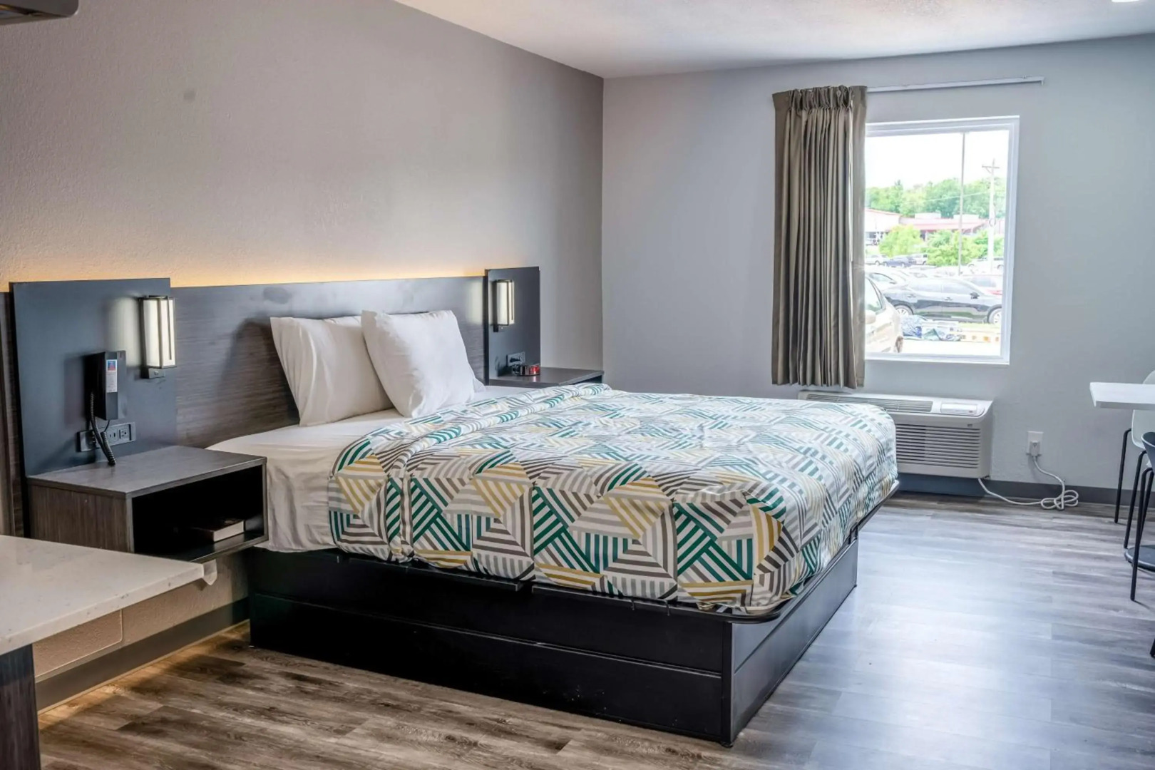 Studio 6 Claremore, OK