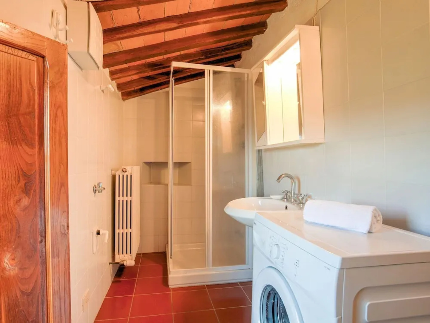 A Beautiful, Traditional Tuscan Hamlet in the Hills