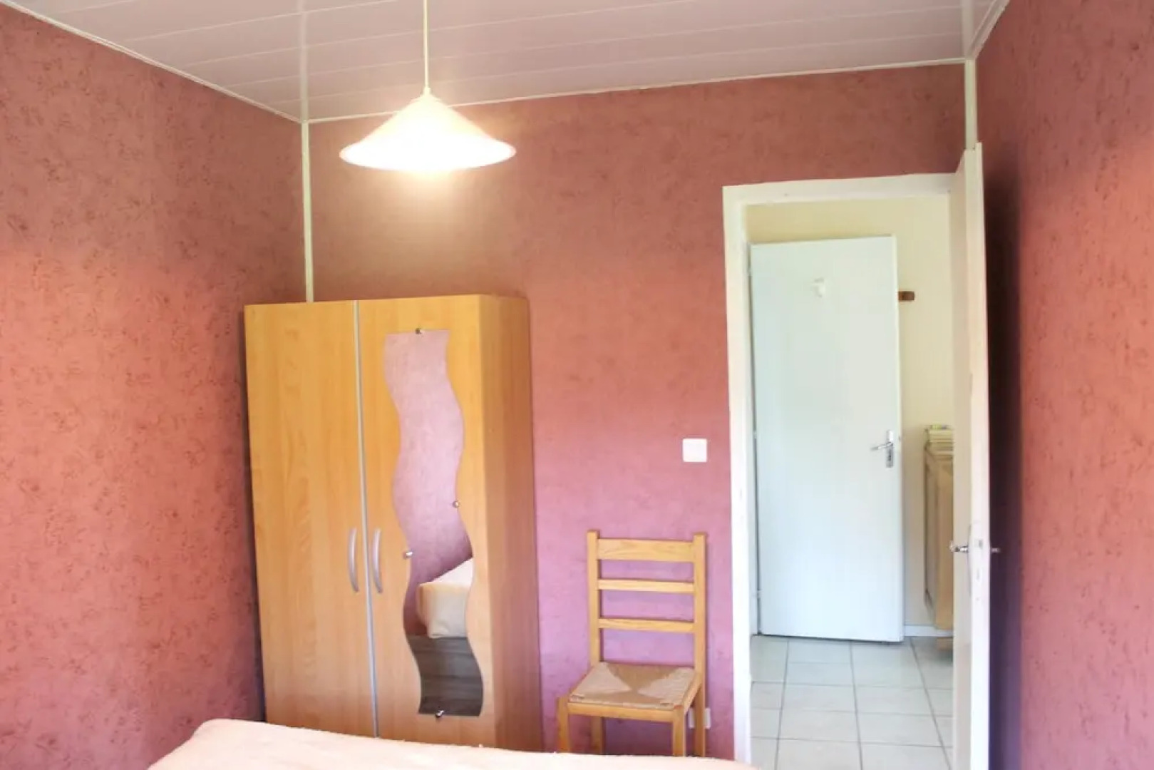 House With 2 Bedrooms in Saint-pierre-de-cormeilles, With Enclosed Gar