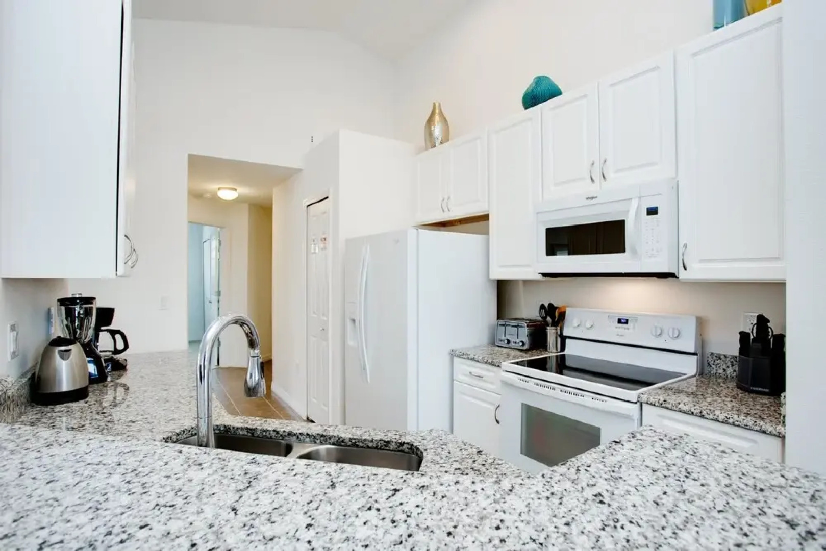 Rosemount Villa Providence 4