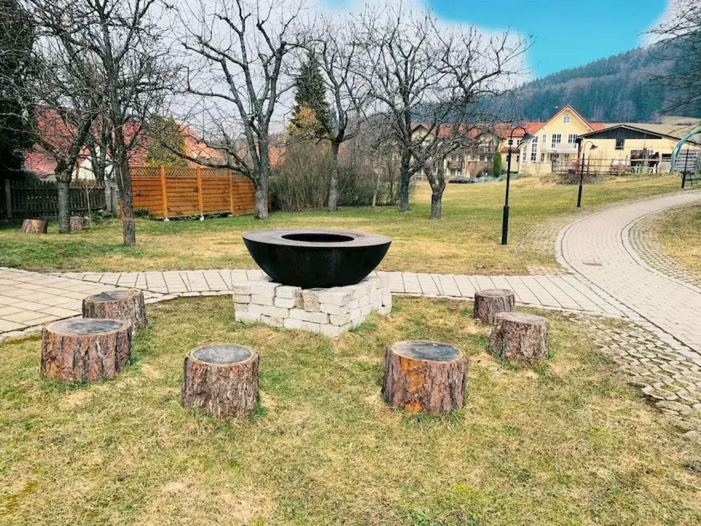 Hollerhöfe Zu Gast im Dorf