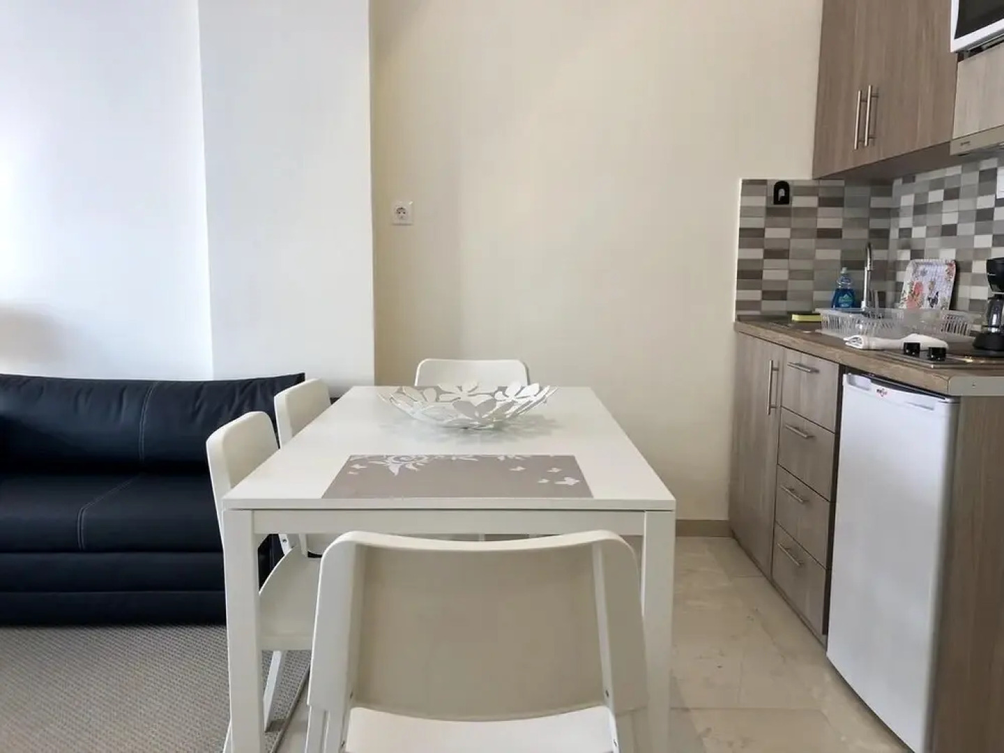 InCity El Metro 202, Deluxe Studio