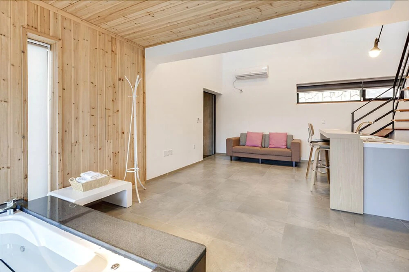 Uljin Beatrice Pool Villa