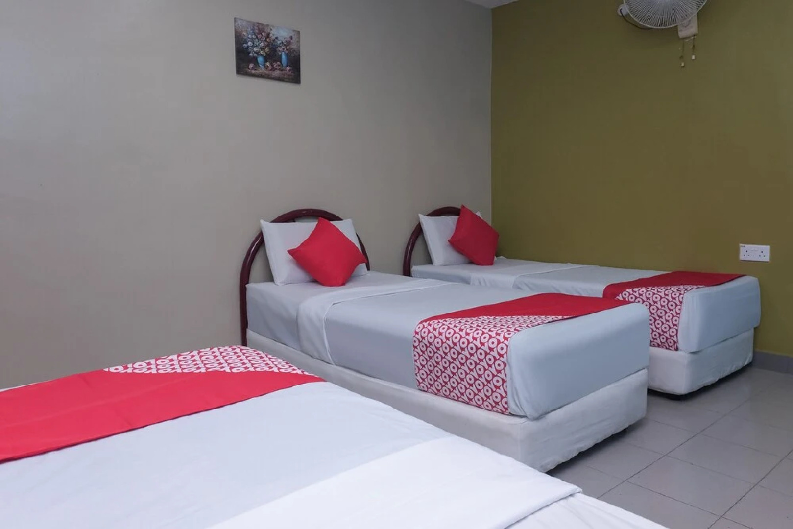 OYO 90015 Indah Chalet