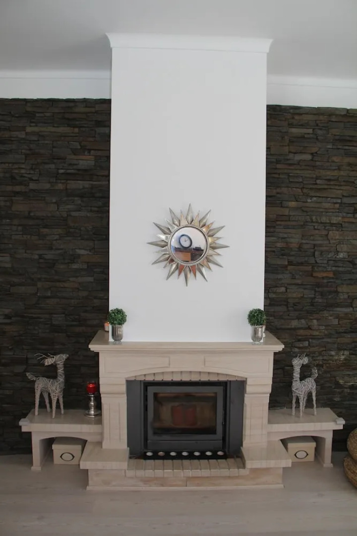 Sesimbra Stylish Villa by Homing