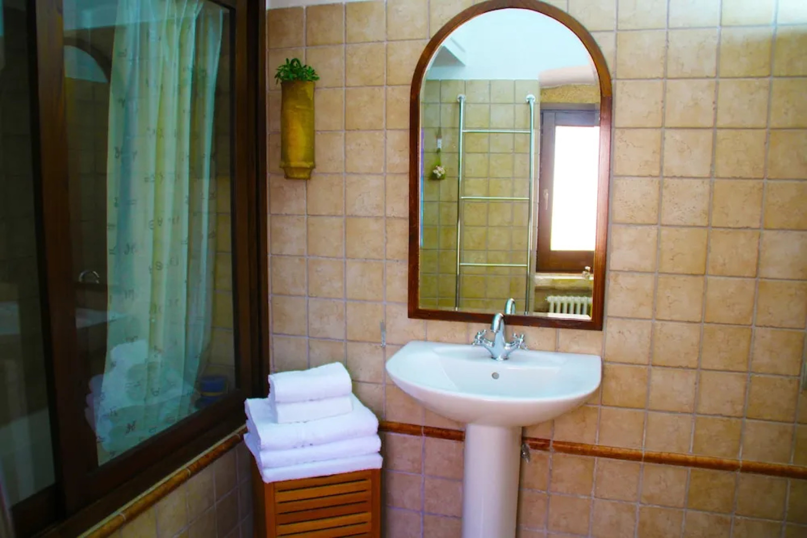 Francis' Guest House