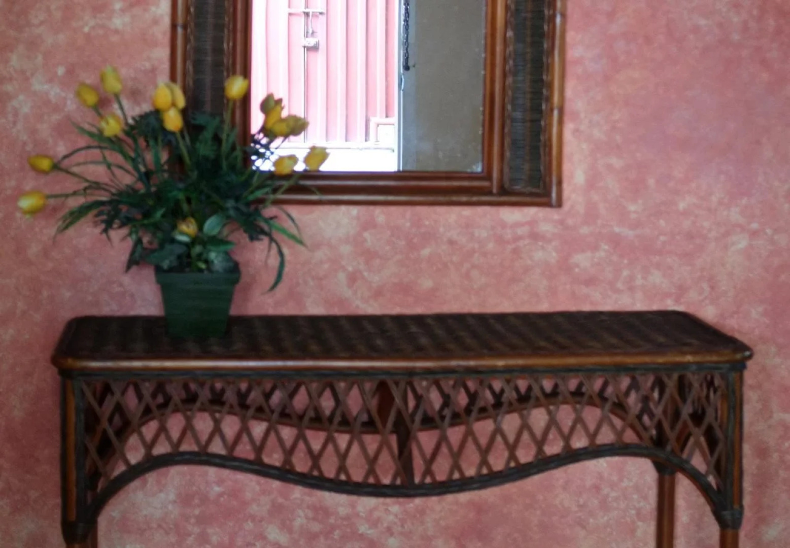 Chateau Veronica Apartelle