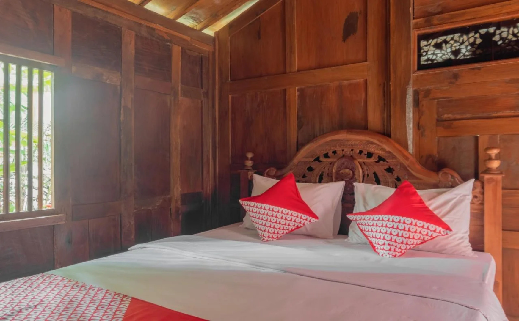 OYO 593 Kalaras Hotel & Cottage