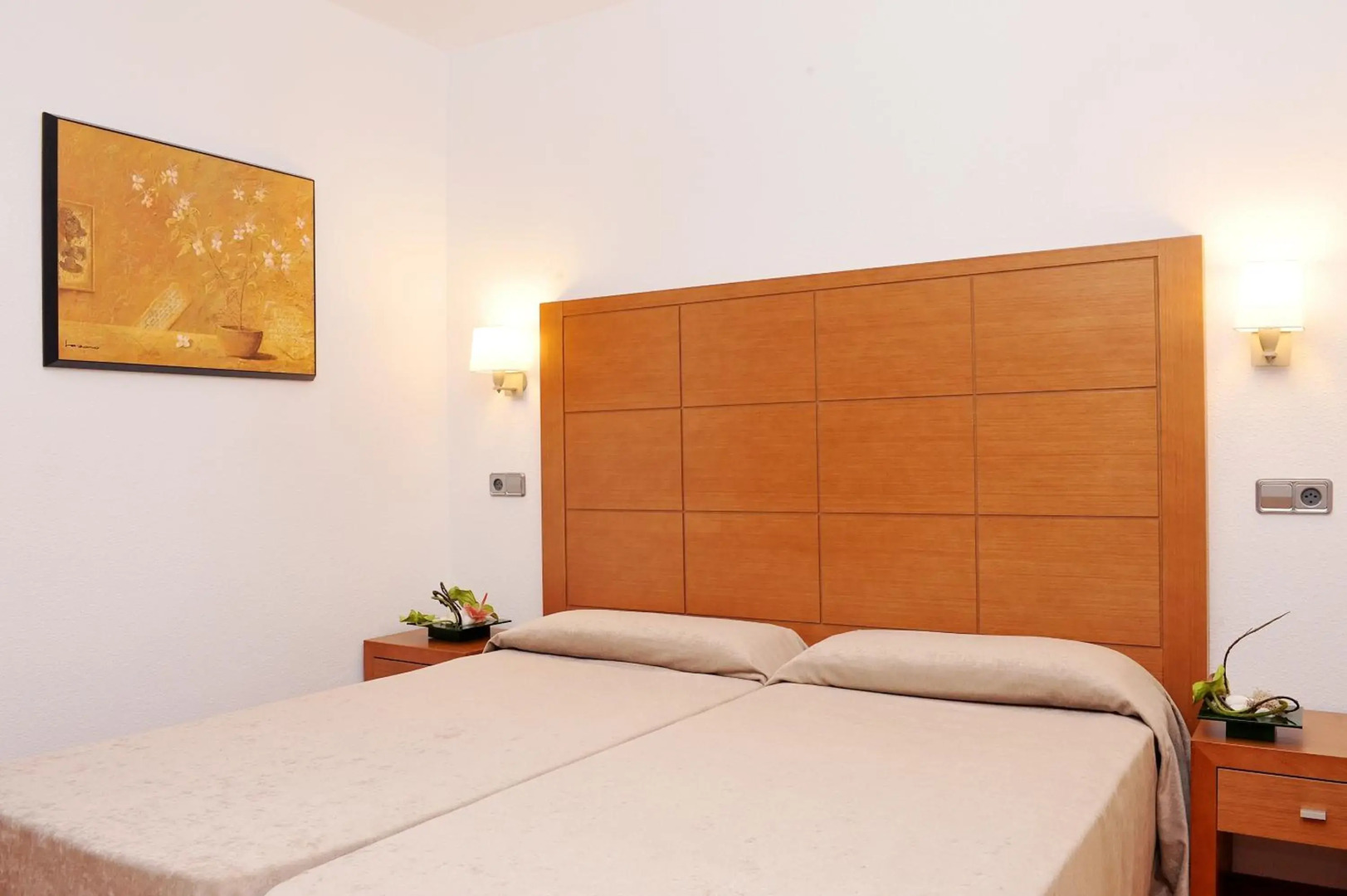 Отель Cabot Cap de Mar