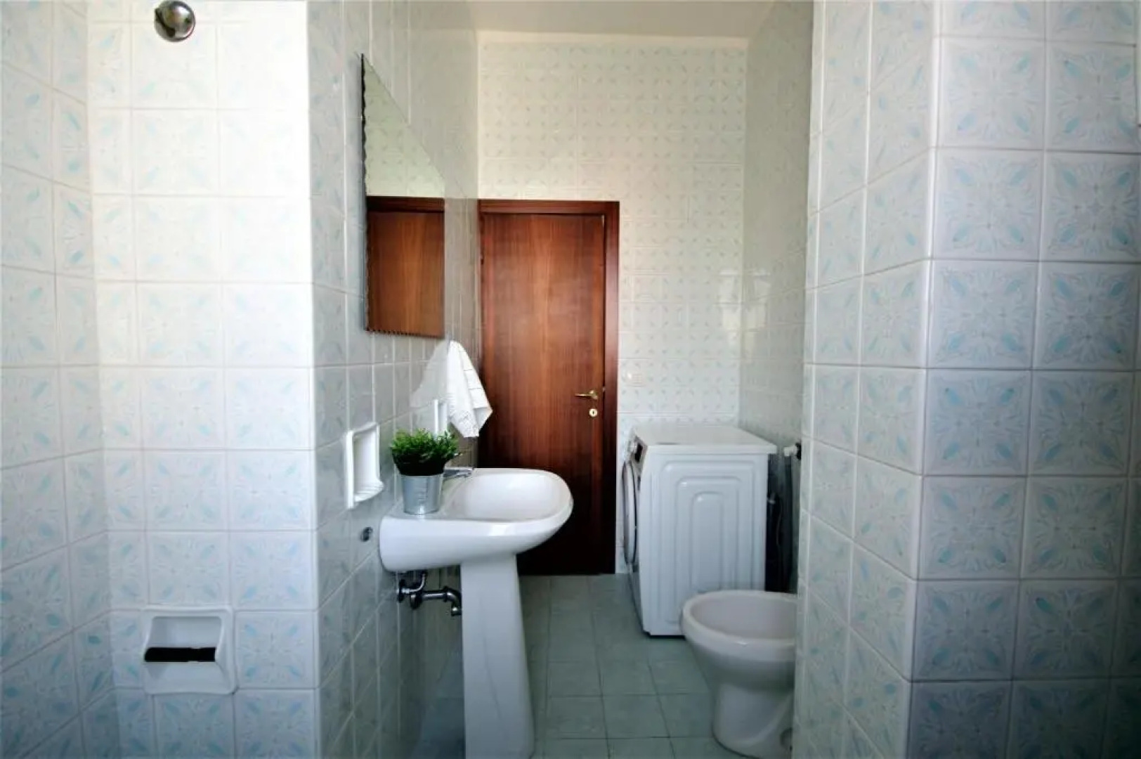 ELENA ATTICO con TERRAZZA, SOLARIUM VISTA MARE e piscina condominiale