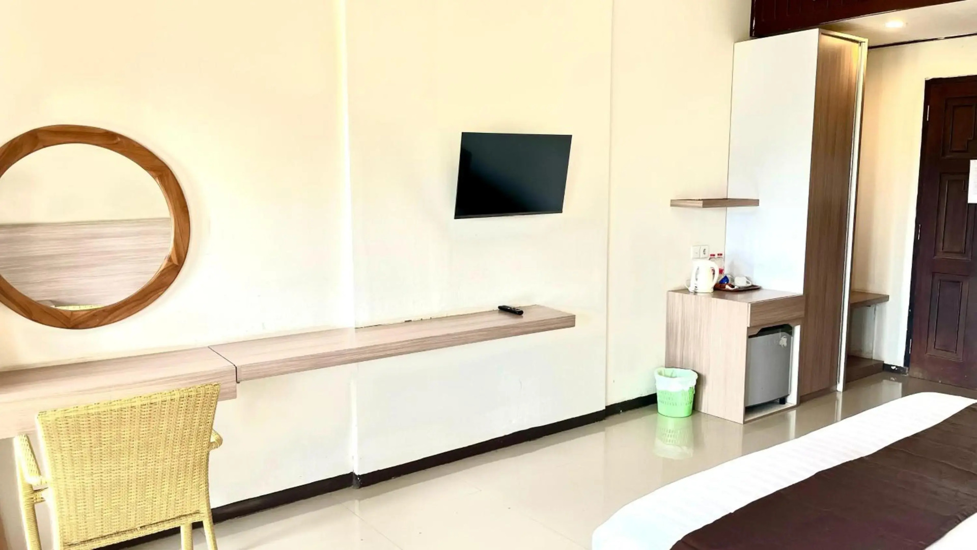 Surya Kencana Seaside Hotel