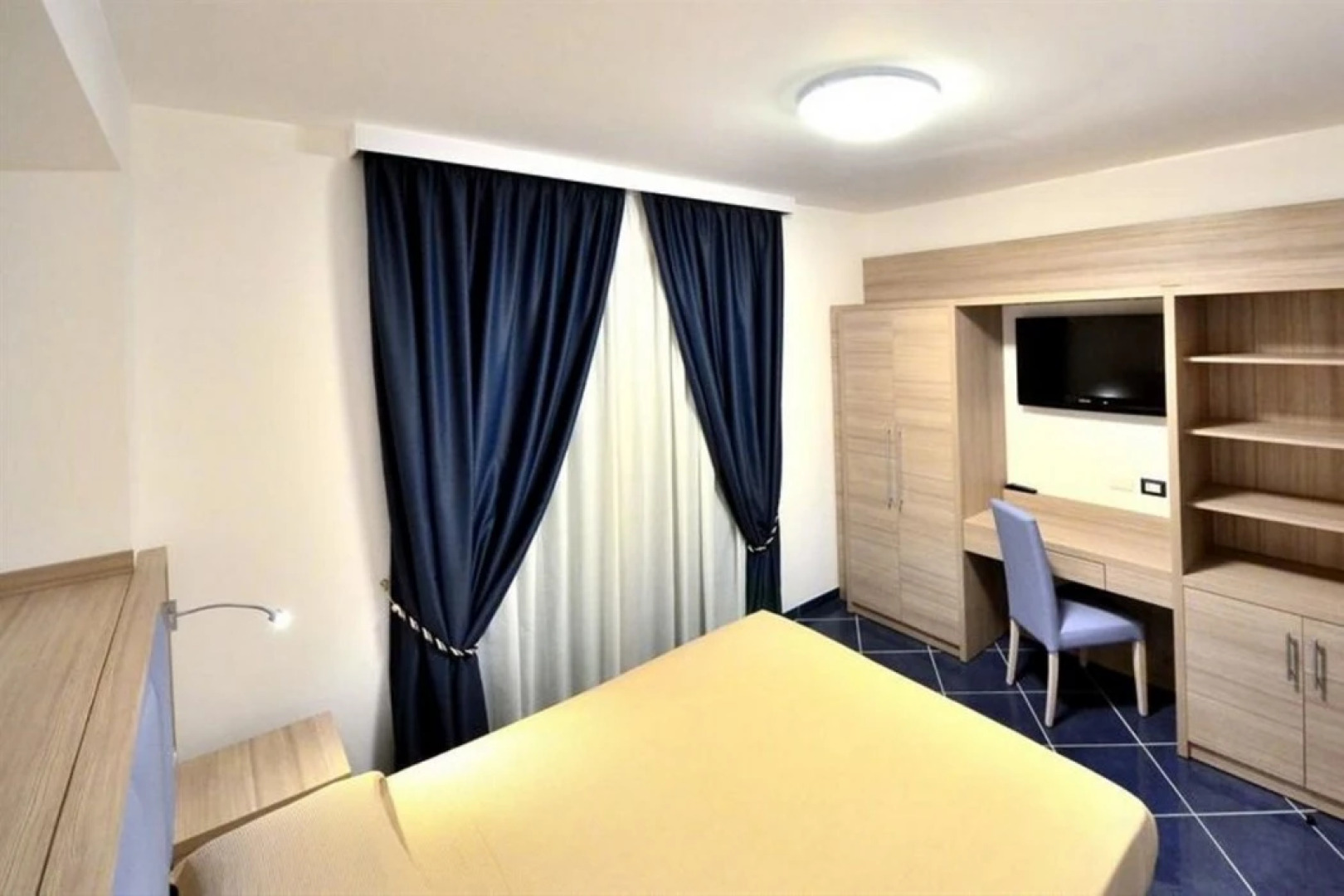 Astro Suite Hotel