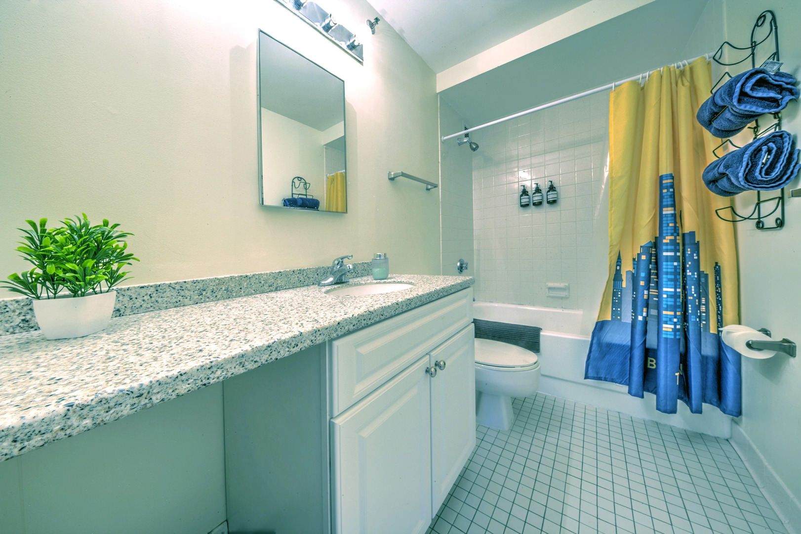 Gorgeous Apt With Dedicated Flex-cation Office Space!