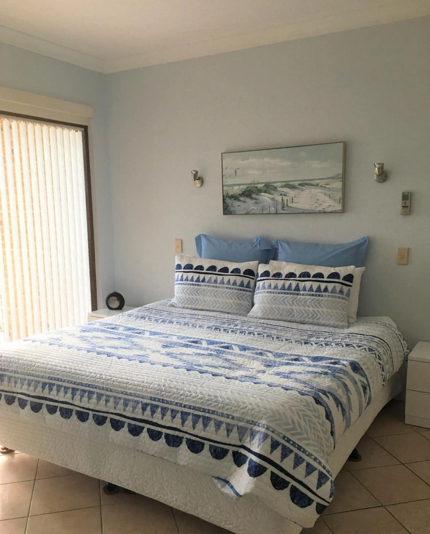 Paradise Beach Apartments