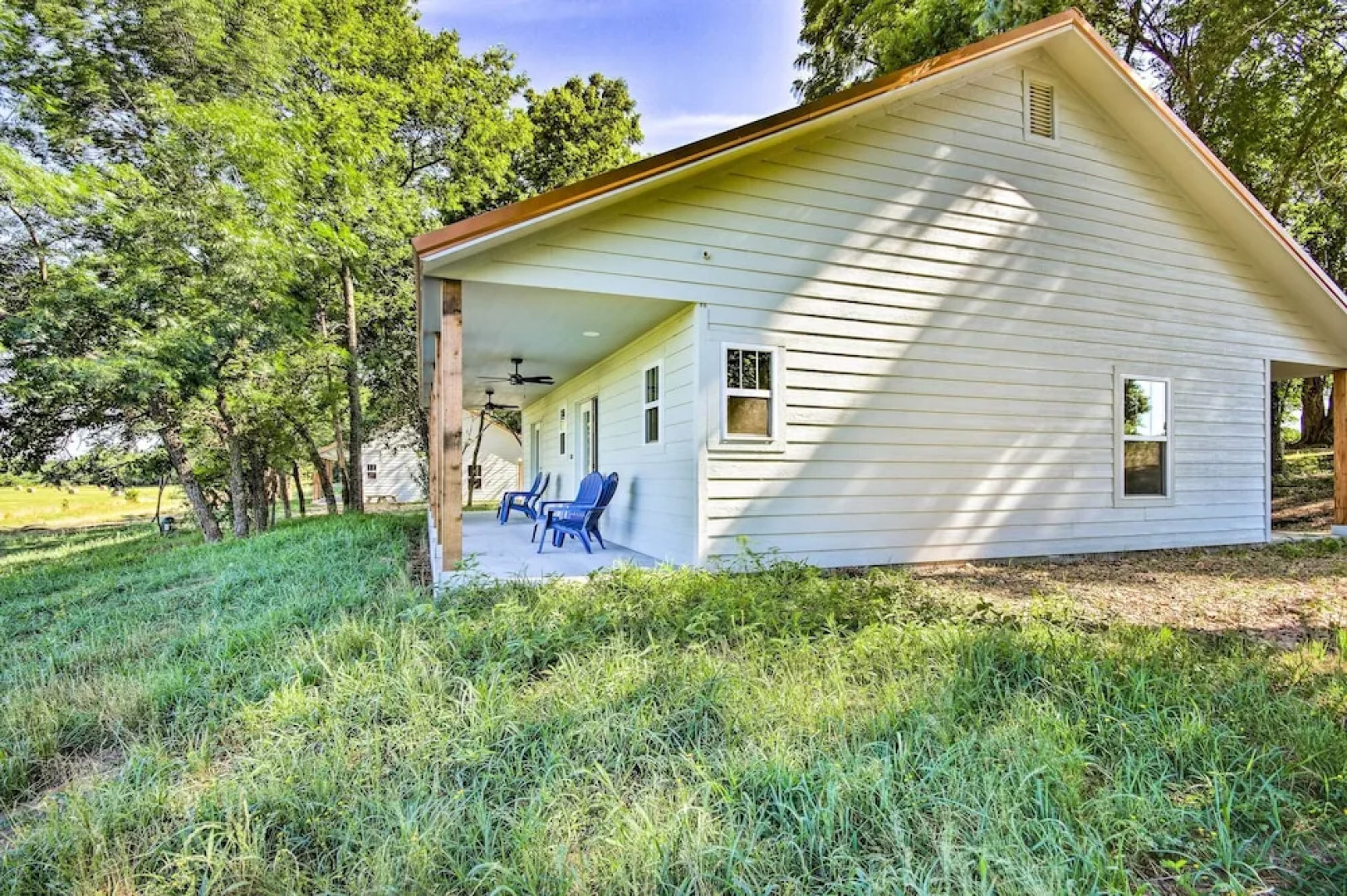 Pet-friendly Cabin on Wolf Creek at Grand Lake!