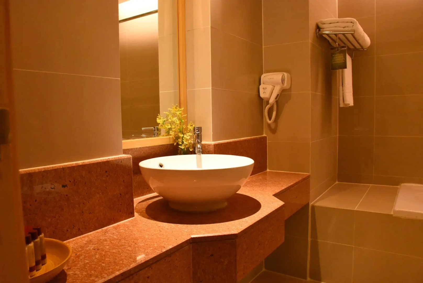 Grand Richmond Stylish Convention Hotel