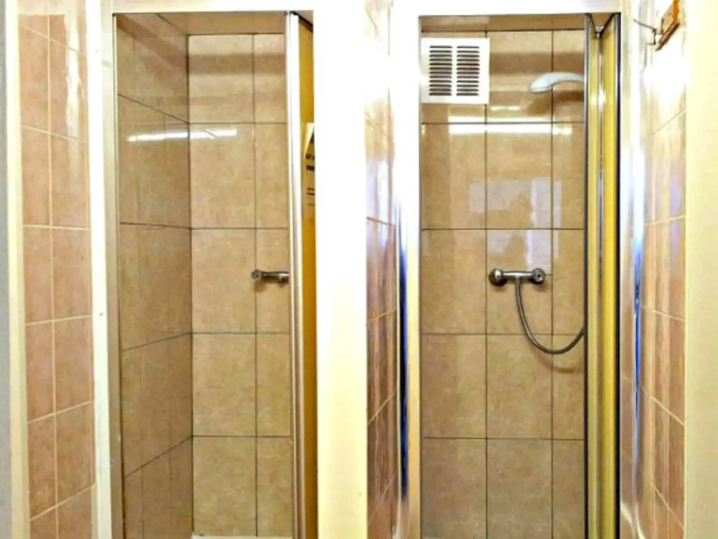 Kensal Green Backpackers 1