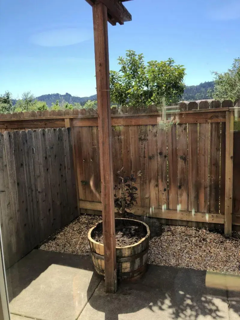 Cloverdale Wine Country Inn & Suites