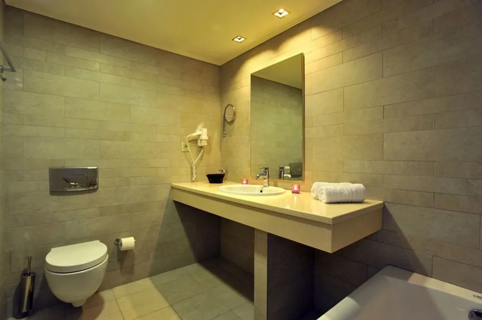 Hotel Porto Plaza Beach Resort