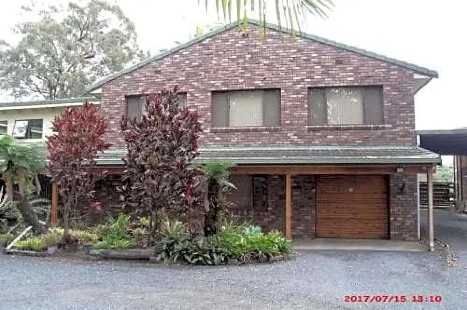 Emerald Tropical Palms B & B