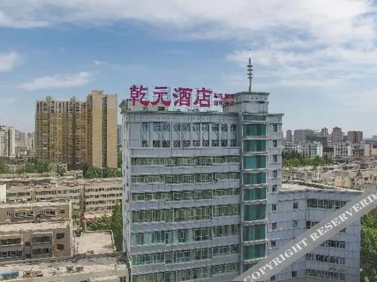Qianyuan Hotel