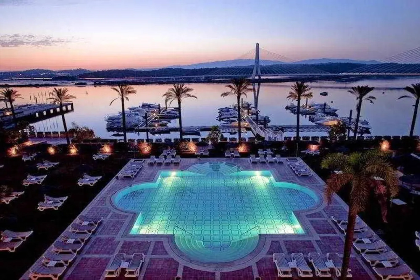 Apartment With one Bedroom in Estômbar, With Wonderful sea View, Private Pool, Enclosed Garden - 2 km From the Beach