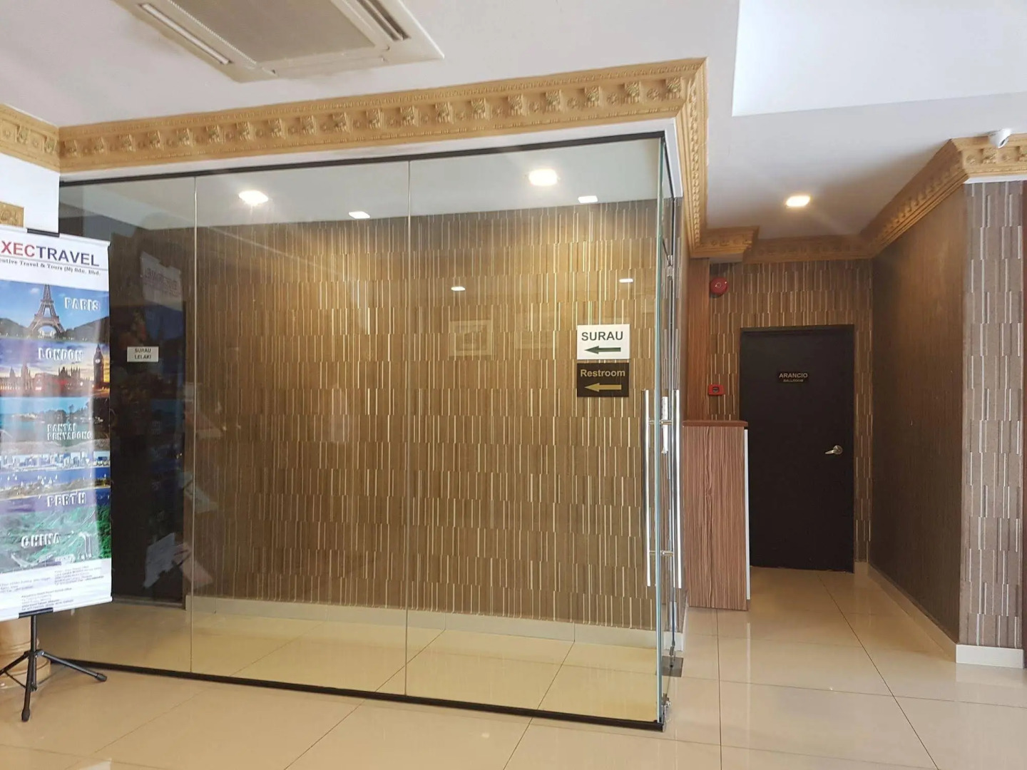 De Kpmj Boutique Hotel