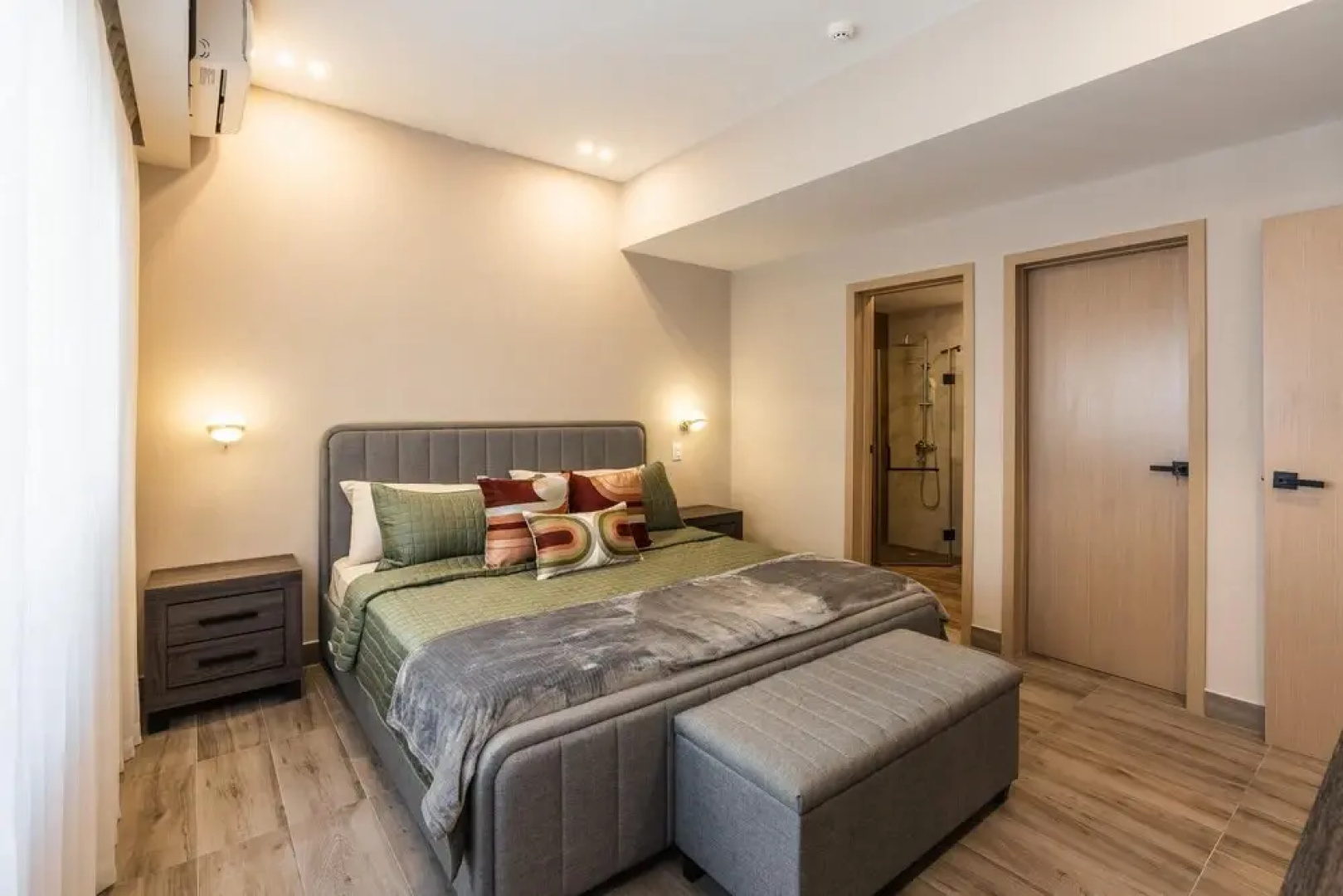 Apartment at Regatta Living II - 204 Fully-equipped