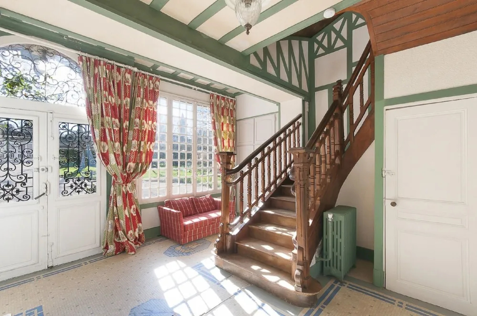 House With 8 Bedrooms in Grandcamp-maisy, With Wonderful sea View, Fur