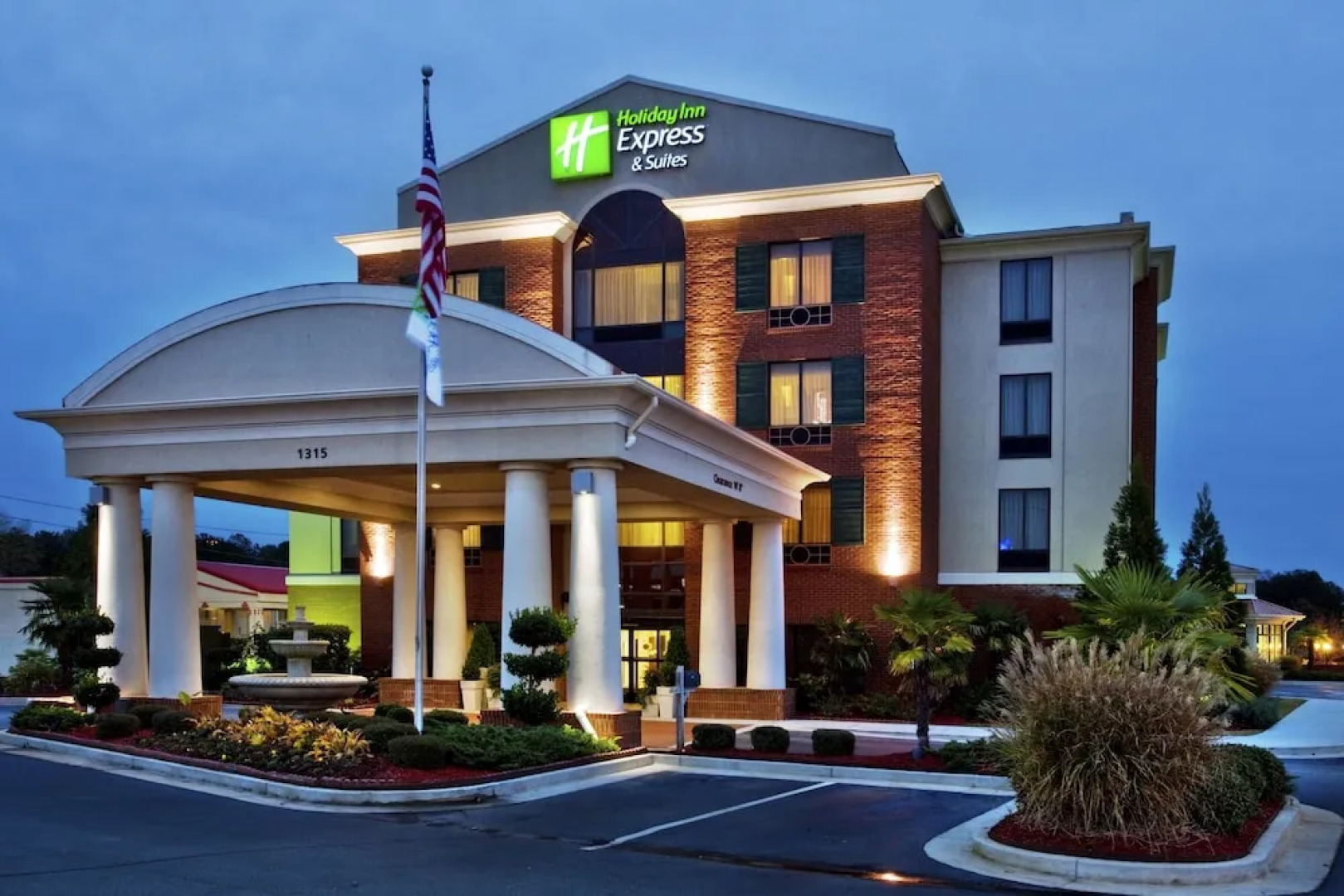 Holiday Inn Express Hotel & Suites MCDONOUGH