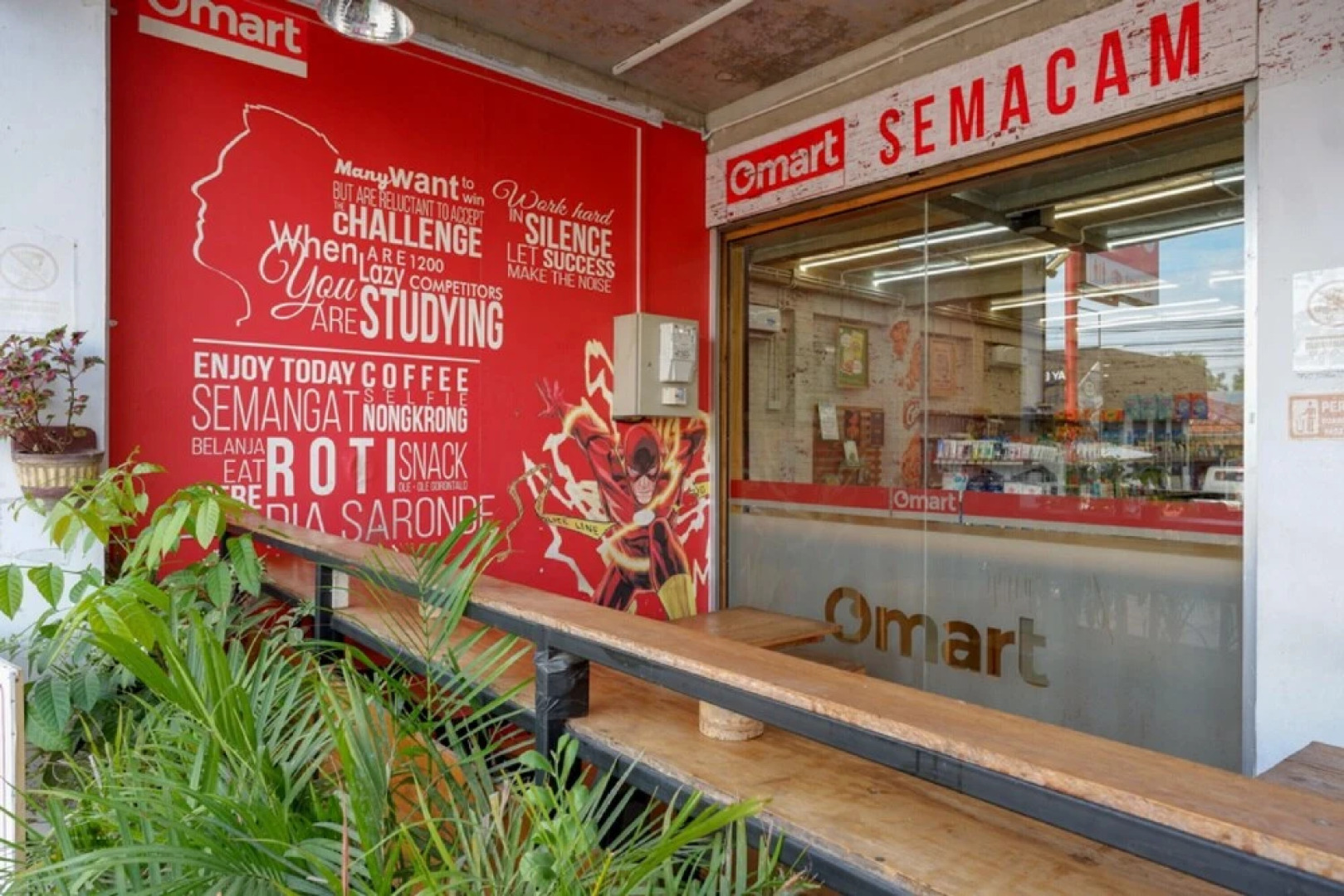 Omar Hotel by Reddoorz