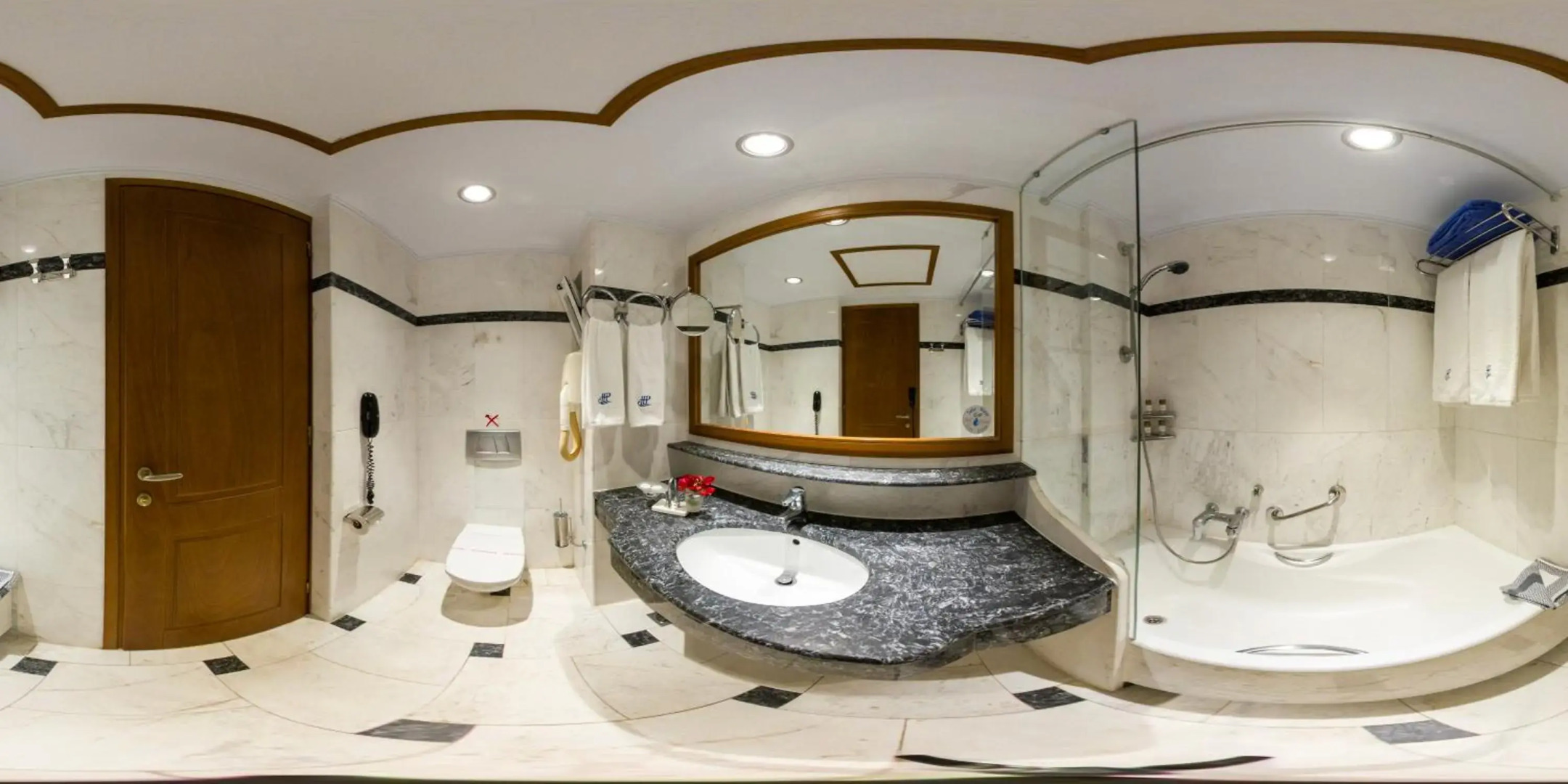 Hydramis Palace Beach Resort