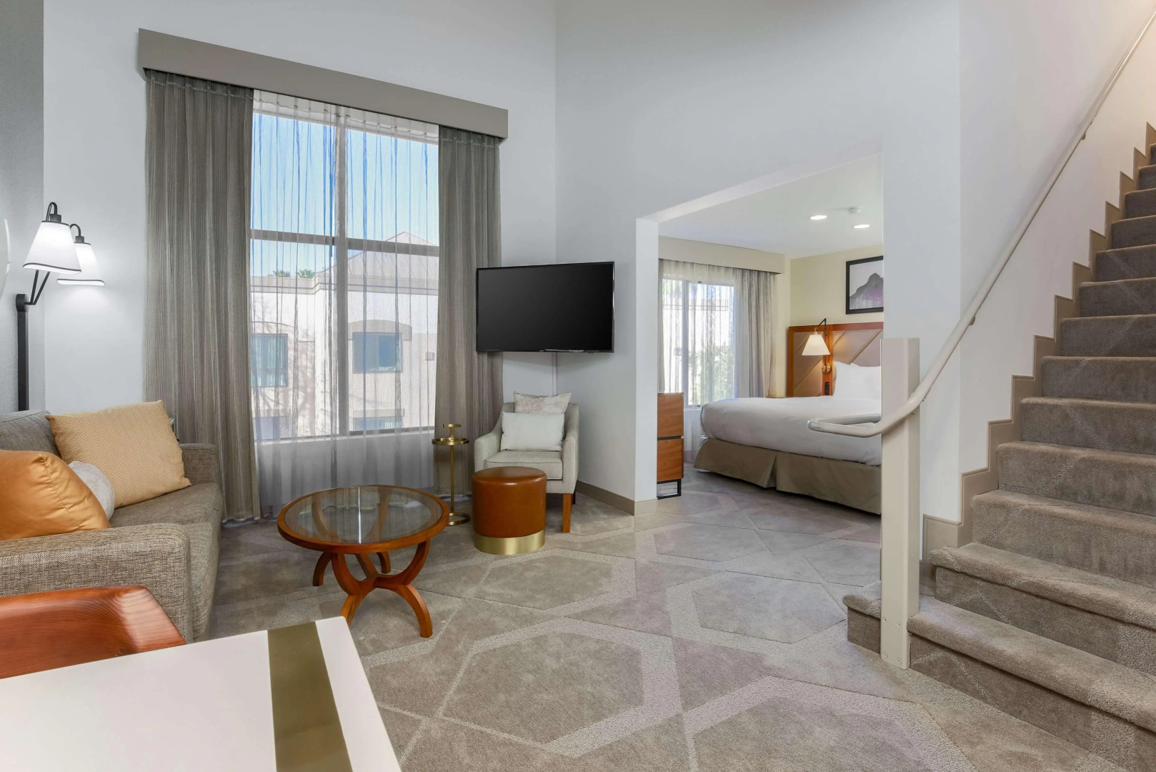 DoubleTree Suites by Hilton Hotel Sacramento - Rancho Cordova