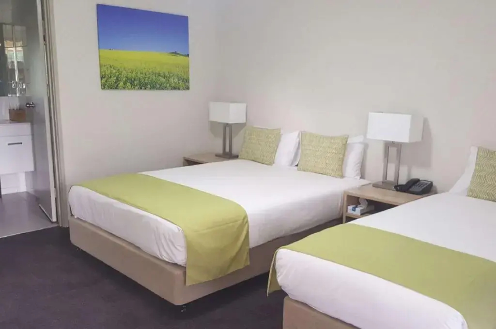Quality Inn Carriage House Wagga Wagga
