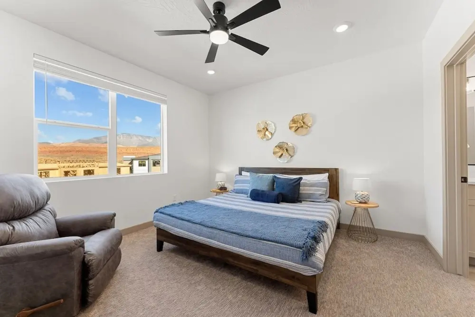 Sweet Retreat 3 Bedroom Condo