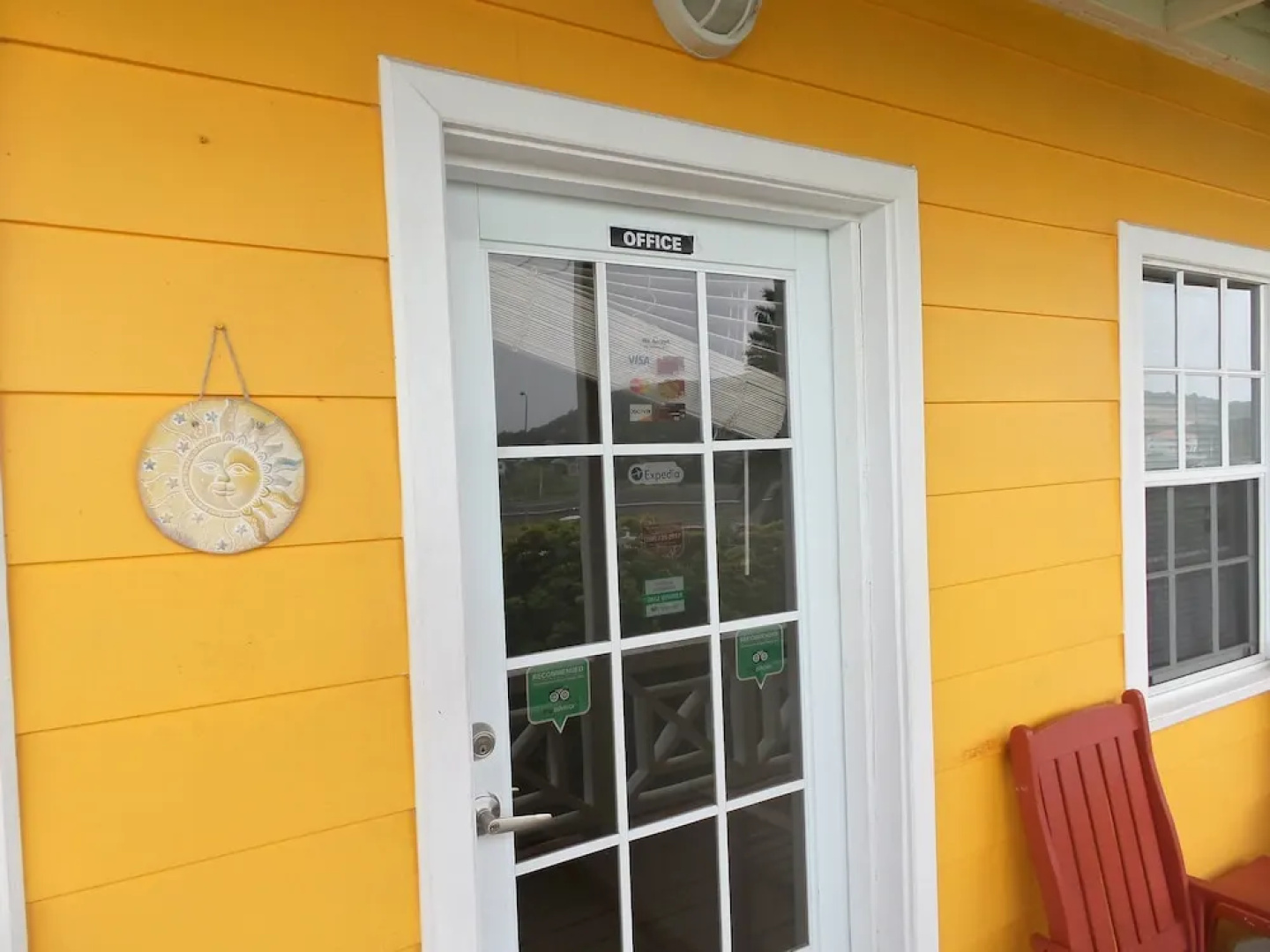 Wind Chimes Inn